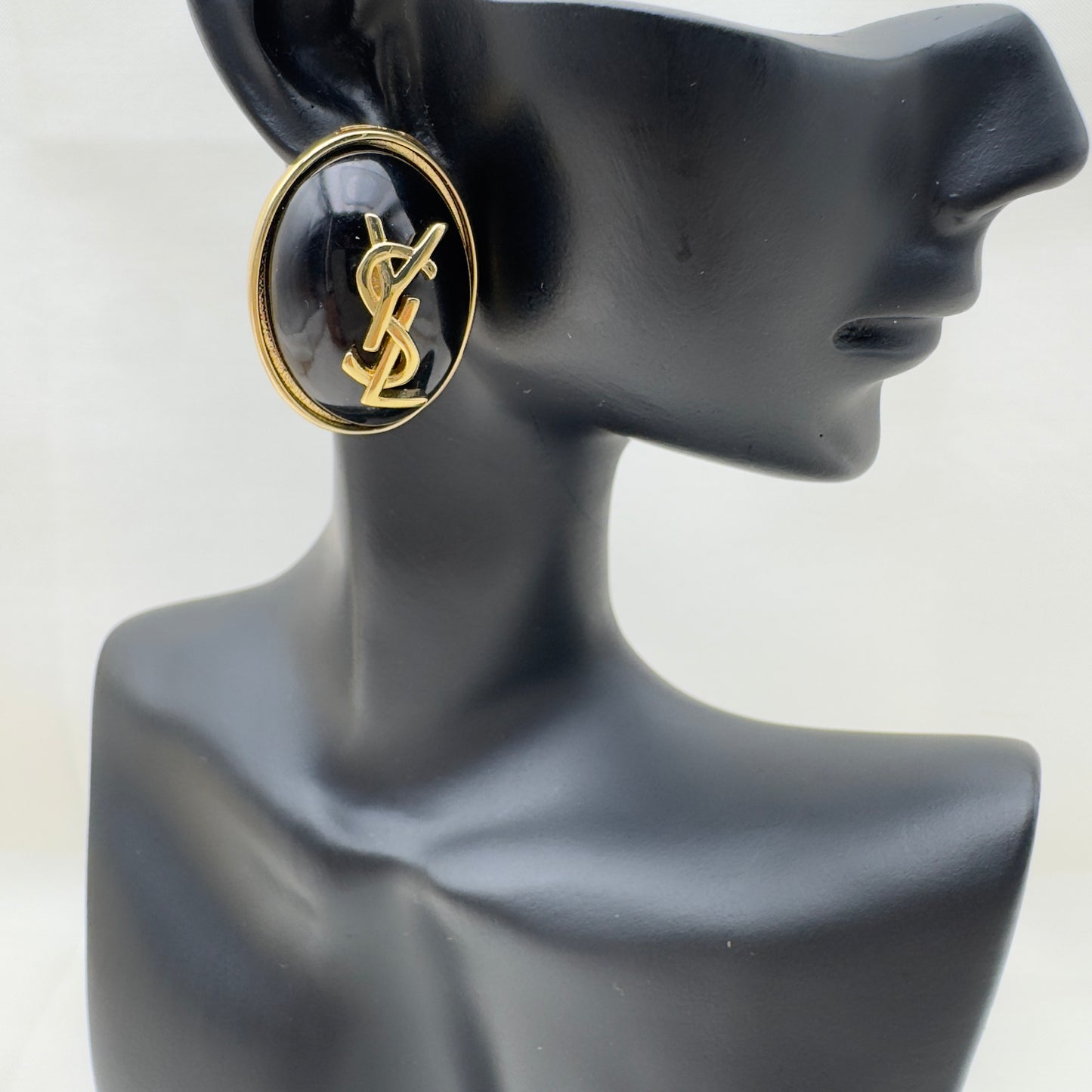 Orecchini Neri Elegance YSL