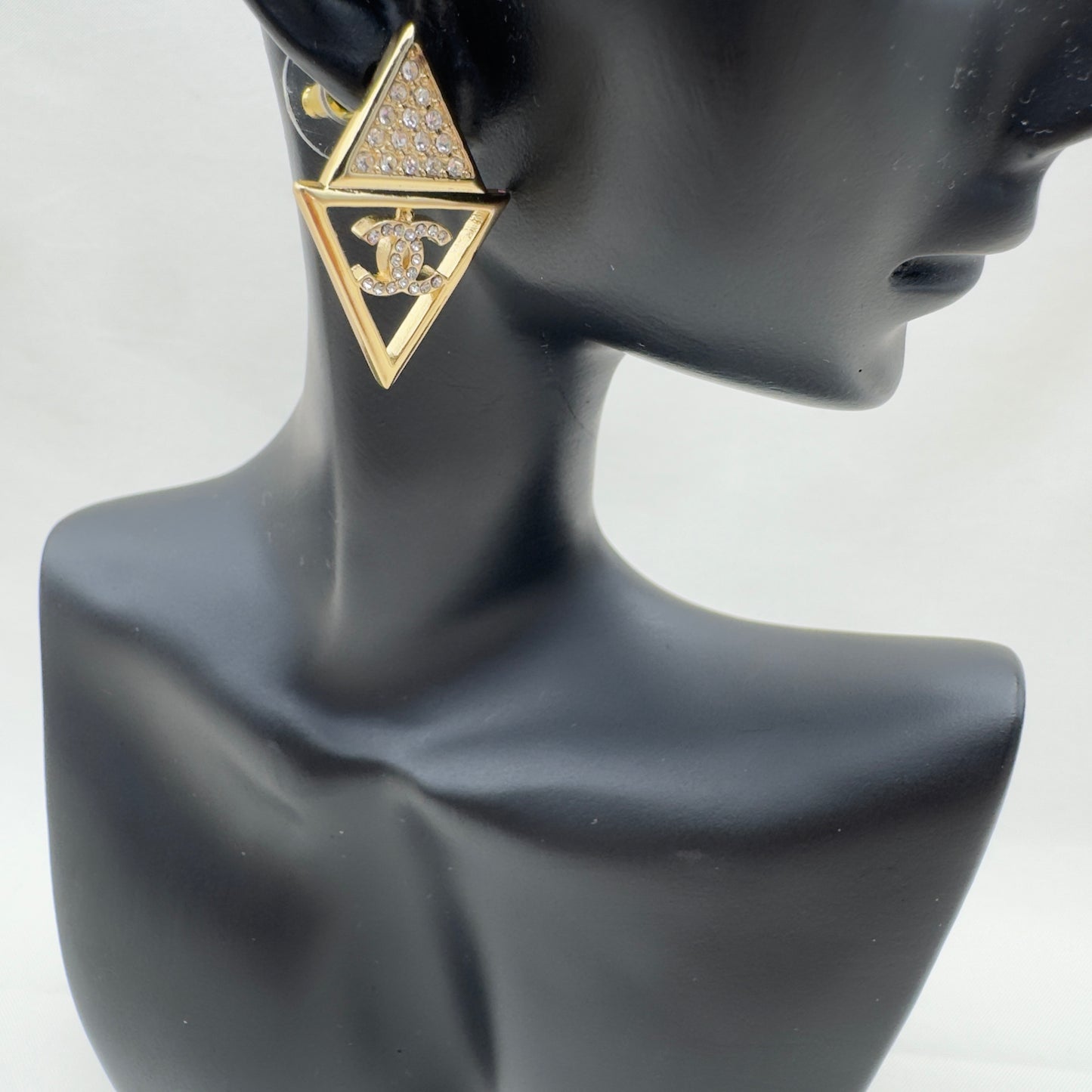 Orecchini Triangolo Elegante CC