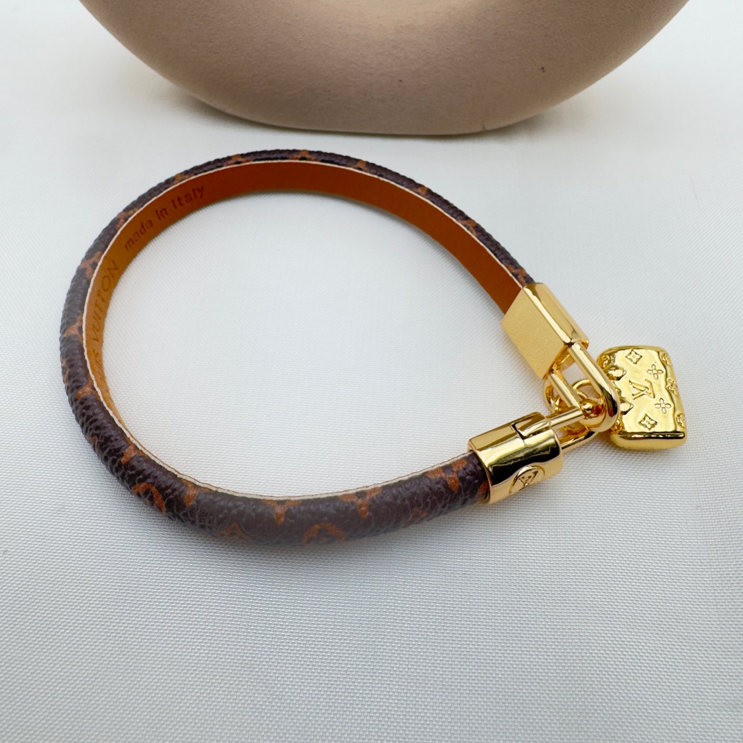 Bracciale Monogram Charm Oro LV