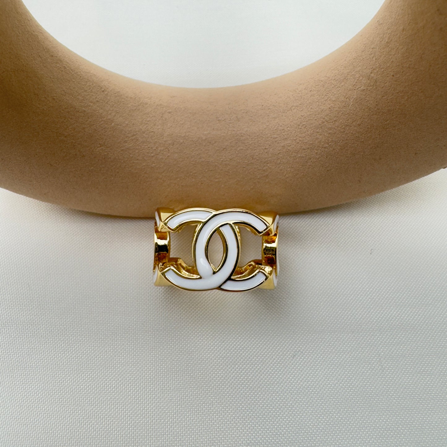Anello Oro & Smalto Bianco CC