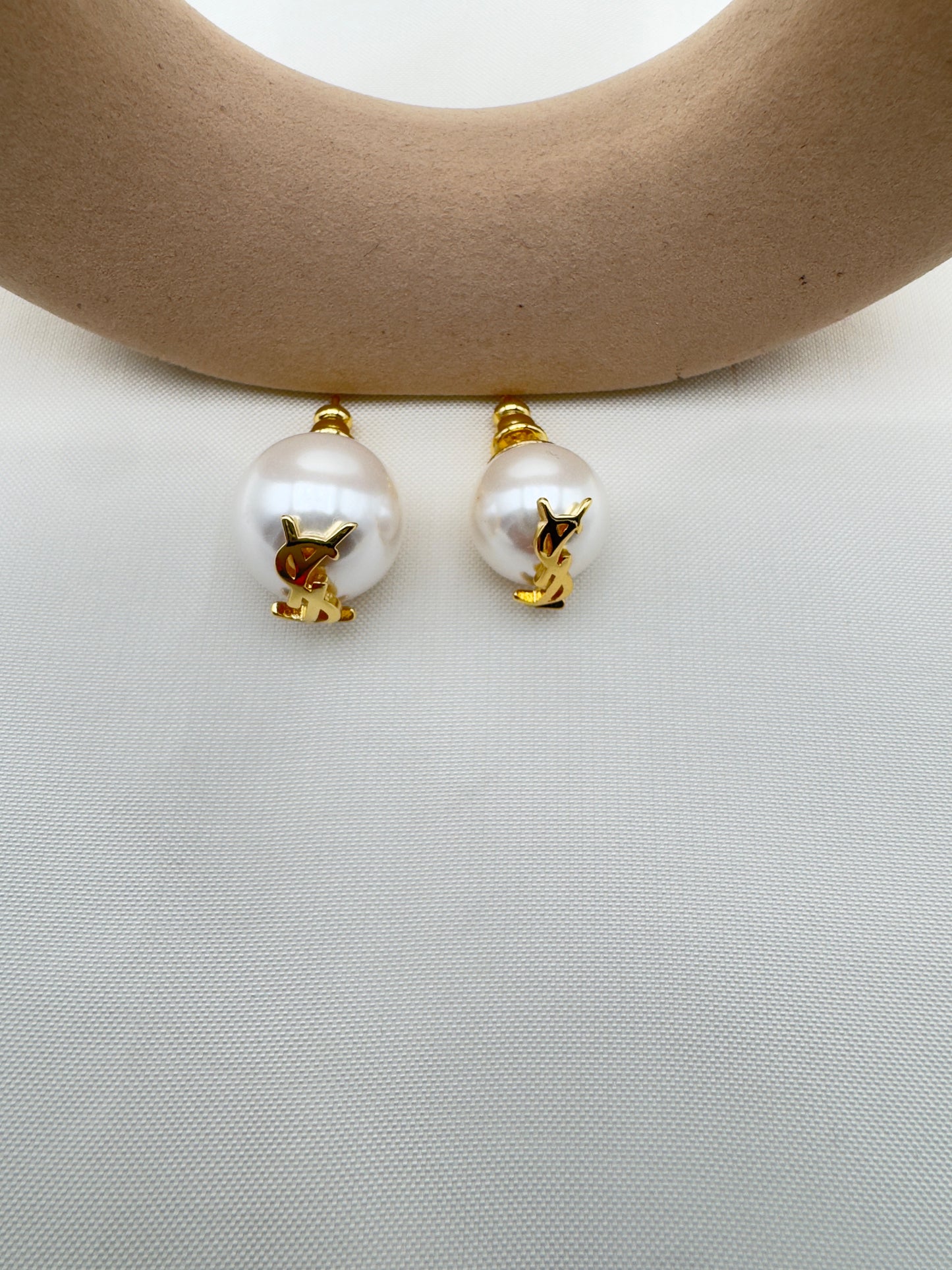 Orecchini Asimmetrici YSL Perla Oro